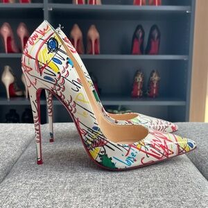 Christian Louboutin So Kate, LoubiTag Patent, EU 38.5 (fits a US7.5 or US8)